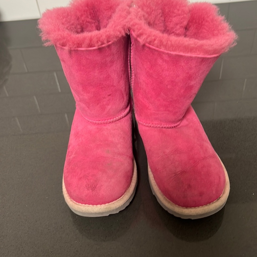 Pink UGG’s